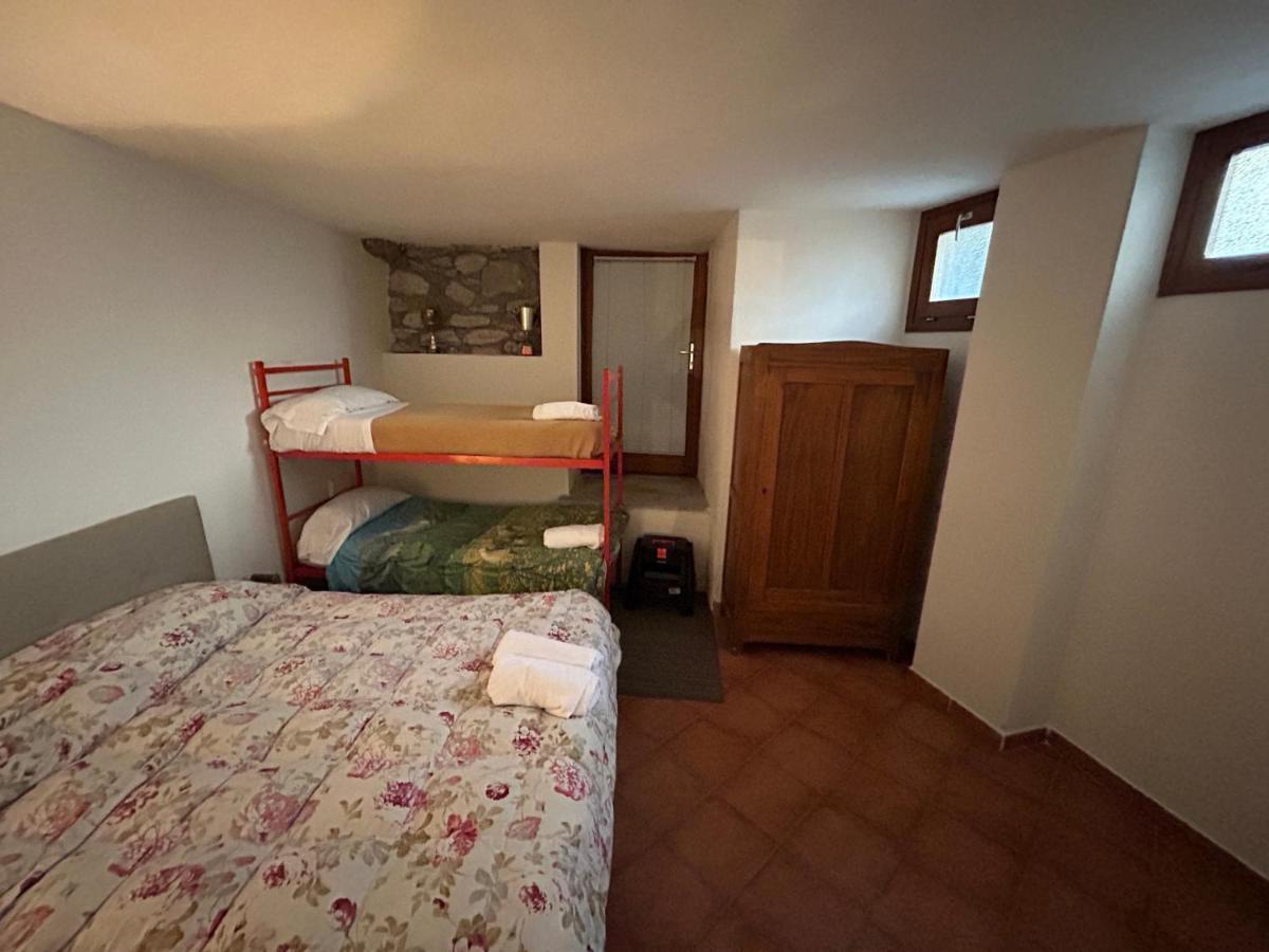 Mountain Cave Hotel Aosta Buitenkant foto