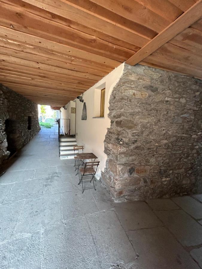 Mountain Cave Hotel Aosta Buitenkant foto